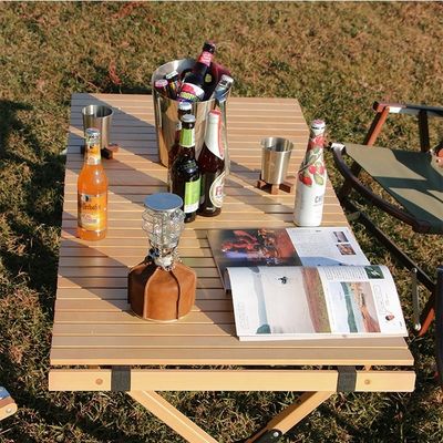 Tavolo da pranzo da picnic in alluminio in legno massello per un facile montaggio e pulizia