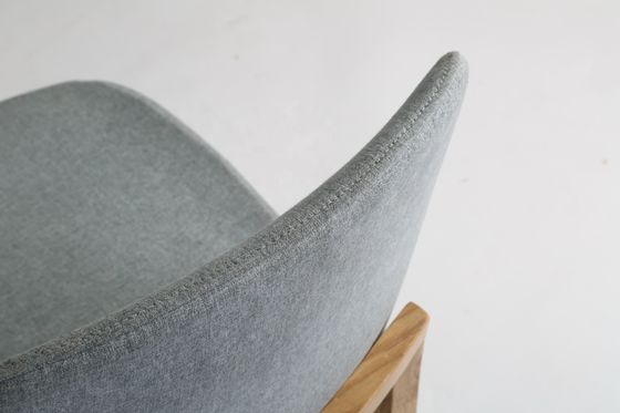 Sedie da pranzo in legno di design moderno per posti a sedere personalizzati in ristorante