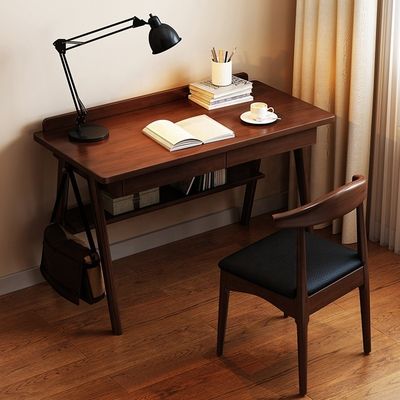 Tavolo da scrivania per ufficio domestico