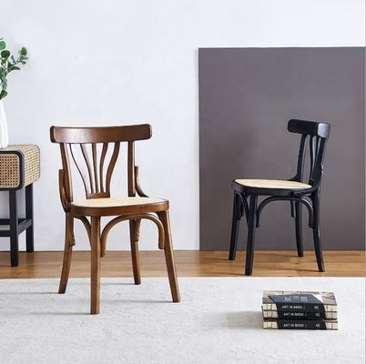 Sedile in legno massello di design nordico in rotino