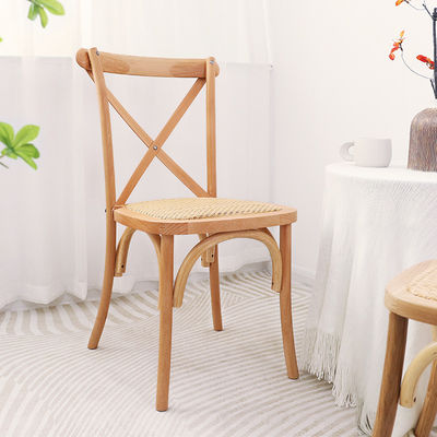Professionale Stagliabile X Back Rattan Sedile da pranzo Accento francese Sedile in legno per festa di nozze in colori personalizzati
