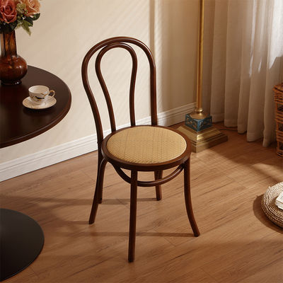 Poltrone di rotino naturale in legno massello sedia da matrimonio in legno banchetto personalizzato moderno sedia impilabile per mobili commerciali