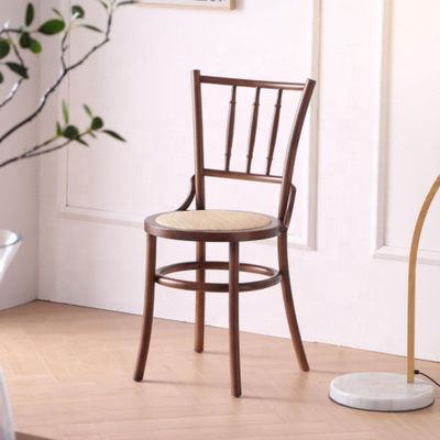 Sedia da bar specifica Sedia da rottano Sedia da pranzo Mobili da bar Sedia in legno massello per sala da pranzo