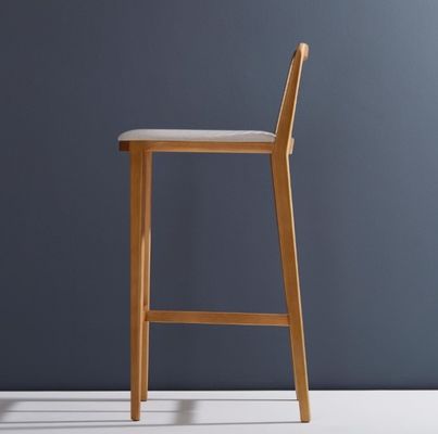 Arredamento commerciale Sedile da bar in legno Sedie di rotino Scaffale in stile moderno e in vendita