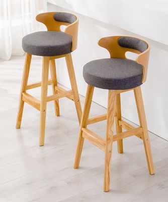 Nordic Modern Simple Wood Bar High Chair Scaunetto in legno massello naturale all'interno di strutture per il tempo libero e sgaunetto alto