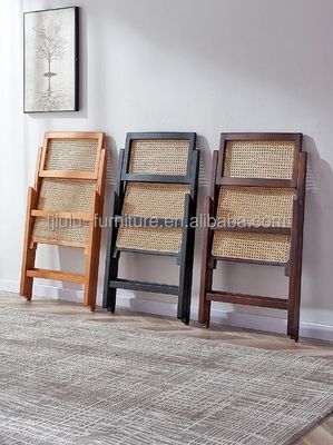 Imballaggio postale Sedile pieghevole in legno massello rotano per la decorazione di ristoranti nordici