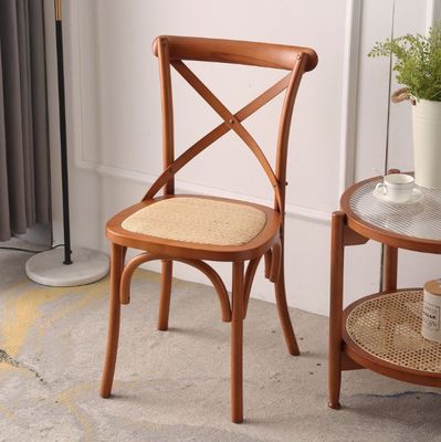 Sedile da matrimonio in legno massello a schiena croce per eventi con disegni personalizzati