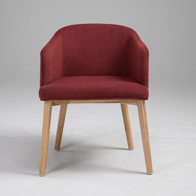 Cattedra da pranzo in legno di quercia danese per durabilità e stile