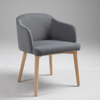 Cattedra da pranzo in legno di quercia danese per durabilità e stile