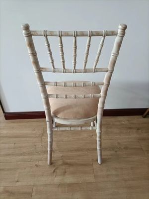 Home Arredamento Posta Imballaggio Lavaggio Bianco Sedie Chiavari Legno Matrimonio Hotel Banchetto Sedie impilabili con cuscino rimovibile
