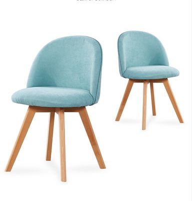 Sedile da pranzo in stile nordico moderno con gambe di legno e sedile imbottito