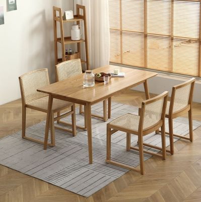 Sedile da pranzo in rotino impilato Sedile senza braccia in legno personalizzato per sala da pranzo W49CM*D42.5CM*H80CM