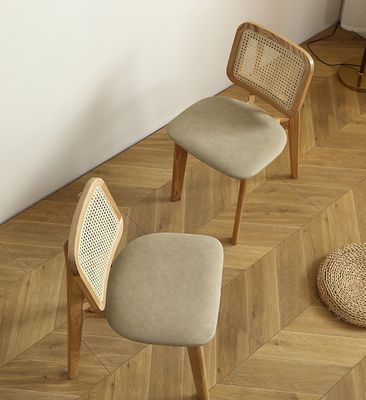 Arredamento classico pratico per la casa Sedile da pranzo in legno massello con disegno in rotino e sedile imbottito