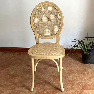 Arredamento per la casa in stile vintage francese Cena in legno rattan naturale matrimonio in legno massello sedia impilabile per banchetto