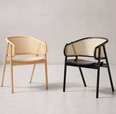 Design Sedile da pranzo in legno di rattan Sedile da braccio in canne di rattan con limite di peso di 100 kg e imballaggio della posta