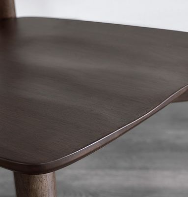 Sedie classiche in legno massello nordico per la sala da pranzo Arredamento per ristoranti