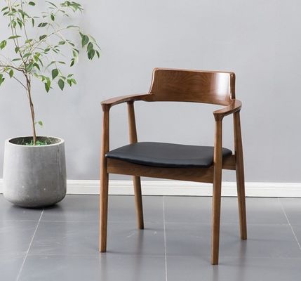 Sedie da pranzo in legno massello imbottite in stile nordico classico per sala da pranzo e soggiorno