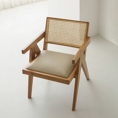 Sedia per braccioli da pranzo in legno di rattan in legno massello Arredamento per la casa generale