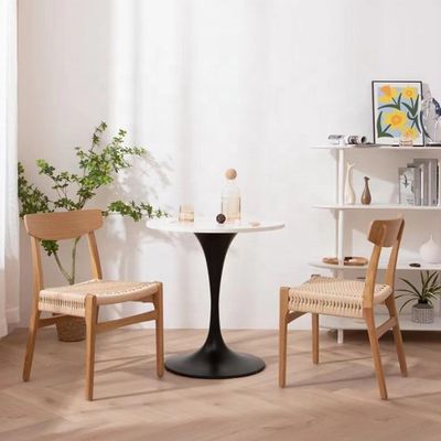 Mobili classici per sala da pranzo e soggiorno Buon design Sedie in legno di quercia antico con sedile a corda