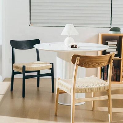 Mobili classici per sala da pranzo e soggiorno Buon design Sedie in legno di quercia antico con sedile a corda