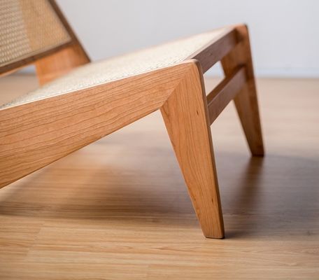 Disegno contemporaneo Arredamento domestico Poltrona in rotino tessuto Poltrona in legno massello per spazi ricreativi Stile contemporaneo