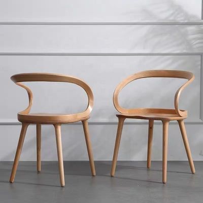 Servizio OEM accettato Sedile da pranzo moderno con ala a braccio a forma rotonda e design artistico in legno di cenere solido nordico