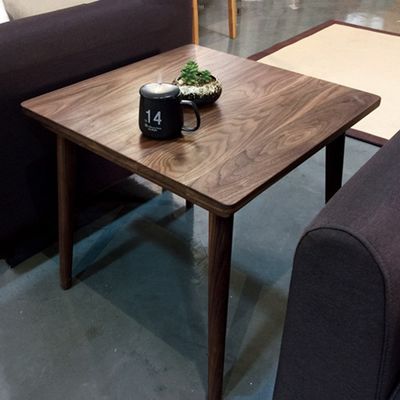 Colore personalizzato Sala da pranzo in legno massello Tavolo da caffè quadrato Tavolo da caffè moderno leggero lusso piccolo quadrato