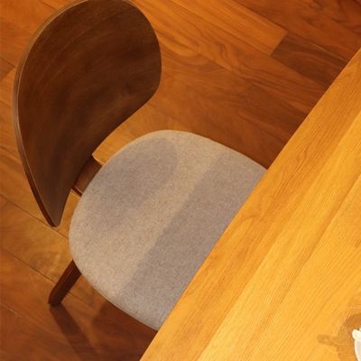 Home Arredamento Sedile da pranzo in legno con rivestimento in pelle o tessuto e lavorazione superiore