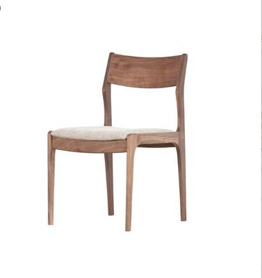 Sedia da pranzo imbottita in legno di noce massiccio nordico per mobili moderni per caffè e ristoranti