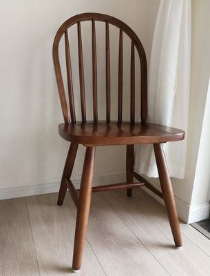 Design Shell Chair Chair Legno massello Sedile di svago di lusso stile moderno colori opzionali competitivi Sedile da ristorante commerciale