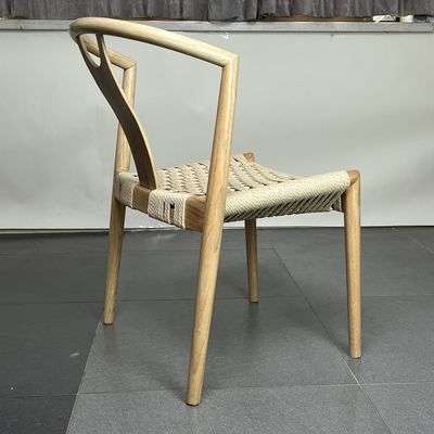 Imballaggio postale Ristorante semplice Sedile in legno impilabile con sedile a corda e design leggero