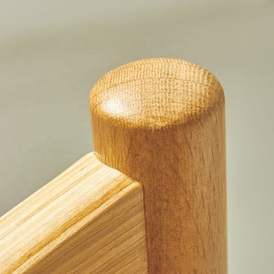 Moderna sedia da pranzo in legno di quercia massello per soluzioni di arredamento per hotel e ristoranti