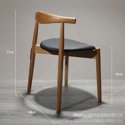 Poltrona da pranzo in stile giapponese di lusso con sedile imbottito in pelle in PU moderno e legno classico