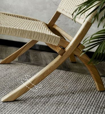Eleganza senza sforzo Finitura laccata Nordic Classical Woven Cord Solid Wood Folding Lounge Chair per soggiorno