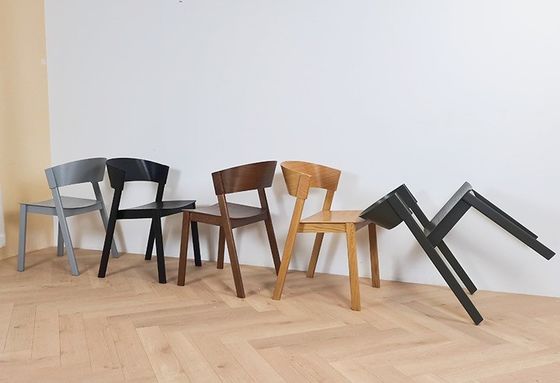 Disegni personalizzati Sedile da pranzo in legno impilabile per hotel ristorante in design moderno