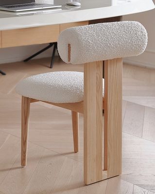 Sedia da pranzo in legno massello vintage con finitura laccata e cuscino di spugna rimovibile