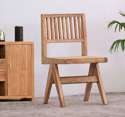 Sedia da pranzo in legno massello di lusso vintage in noce Finitura per mobili di design personalizzato