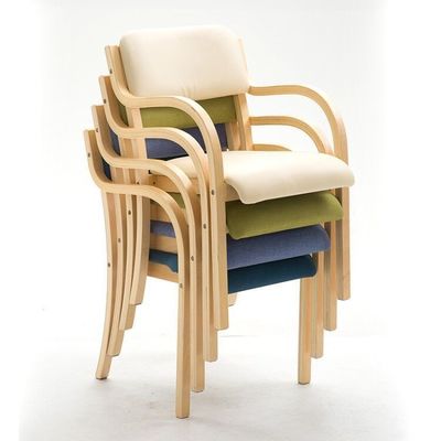 Sedile da pranzo in legno massello naturale impilabile per eventi Sedile di legno finitura laccata