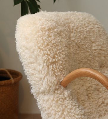 Poltrona Nordic Lounge Divano in legno Poltrona di svago in legno massello artificiale di lana d'agnello Poltrona con poltrona Disegni personalizzati