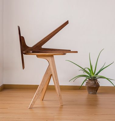 Tavolo rotondo d'epoca Disegni personalizzati per tavolo da tavolo in legno massello Arredamento del soggiorno