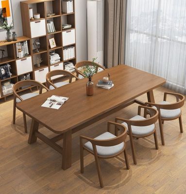 Tavolo da pranzo nordico rettangolare moderno a telaio di legno massello per ristorante e hotel