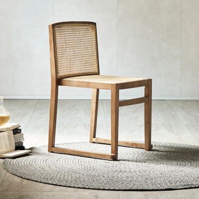 Confezionamento della posta Sedile da pranzo in legno massello robusto con design moderno e rotino impilabile