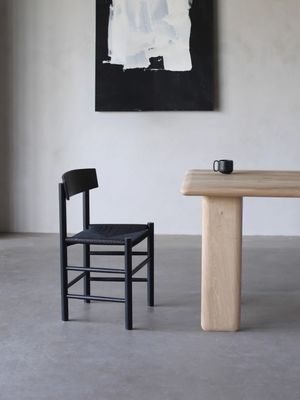 2023 Sedile in legno moderno tessuto a corda di quercia per arredi domestici in ristoranti alberghi caffè semplice conciso generale solido