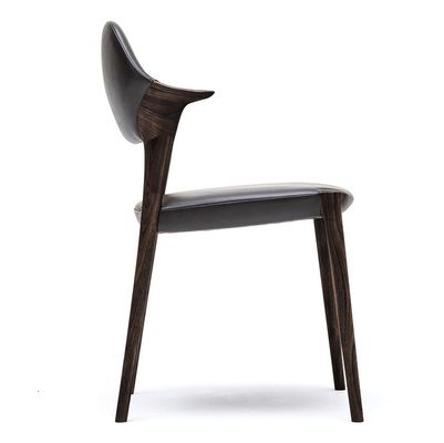 Migliora il tuo spazio da pranzo con sedie da pranzo in legno massello moderne italiane braccioli in pelle nera/marrone o velluto di pelle di cervo