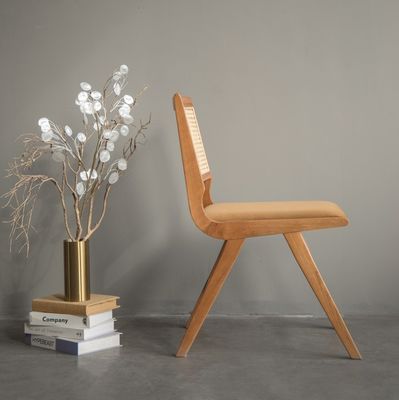 Moderna poltrona in stile nordico, seduta da pranzo in legno massello di rotino naturale, per ristoranti e hotel