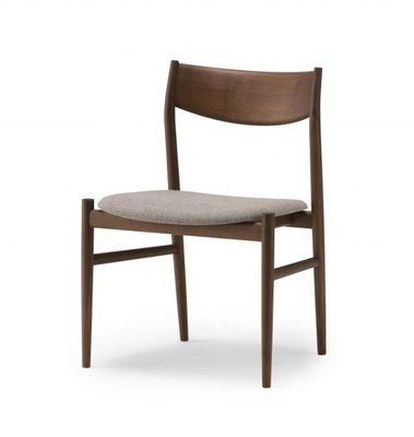 Poltrone da pranzo in legno imbottito in cuoio PU in stile di design tradizionale per mobili da ristorante