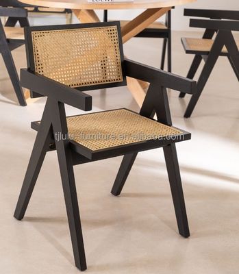 Sedia da pranzo con appoggio per braccio in legno di canne per mobili da pranzo contemporanei