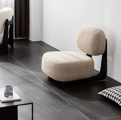 Legno massello Salone di svago Tessuti Arredamento soggiorno Divano Poltrona nordica 50pcs Divano in legno moderno Poltrona imbottita