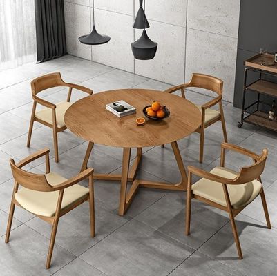 Nitrolacquer Finish Stile Nordico Tavolo da pranzo in legno massello Set senza disegno pieghevole e mobili da pranzo