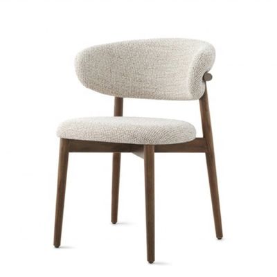 Arredamento per la sala da pranzo colore personalizzato design tradizionale sedia in legno di noce con tessuto di lino bianco e schienale curvo